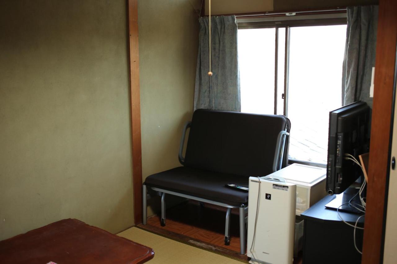 Hojo Suigun Youth Hostel Matsuyama  Esterno foto