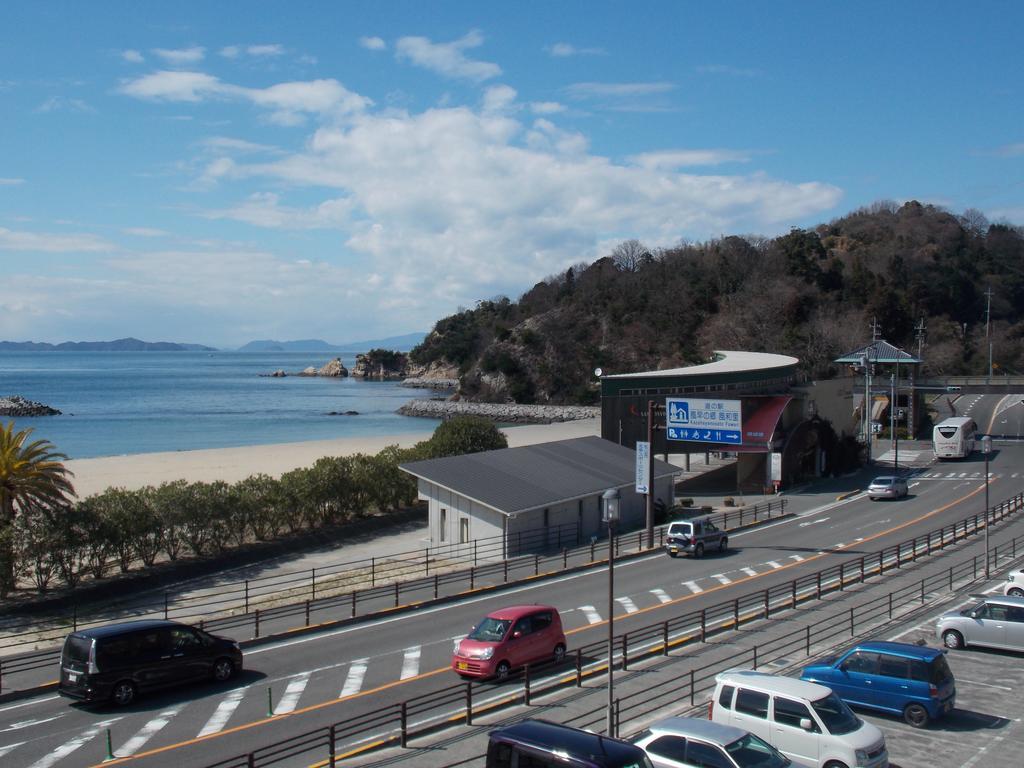 Hojo Suigun Youth Hostel Matsuyama  Esterno foto